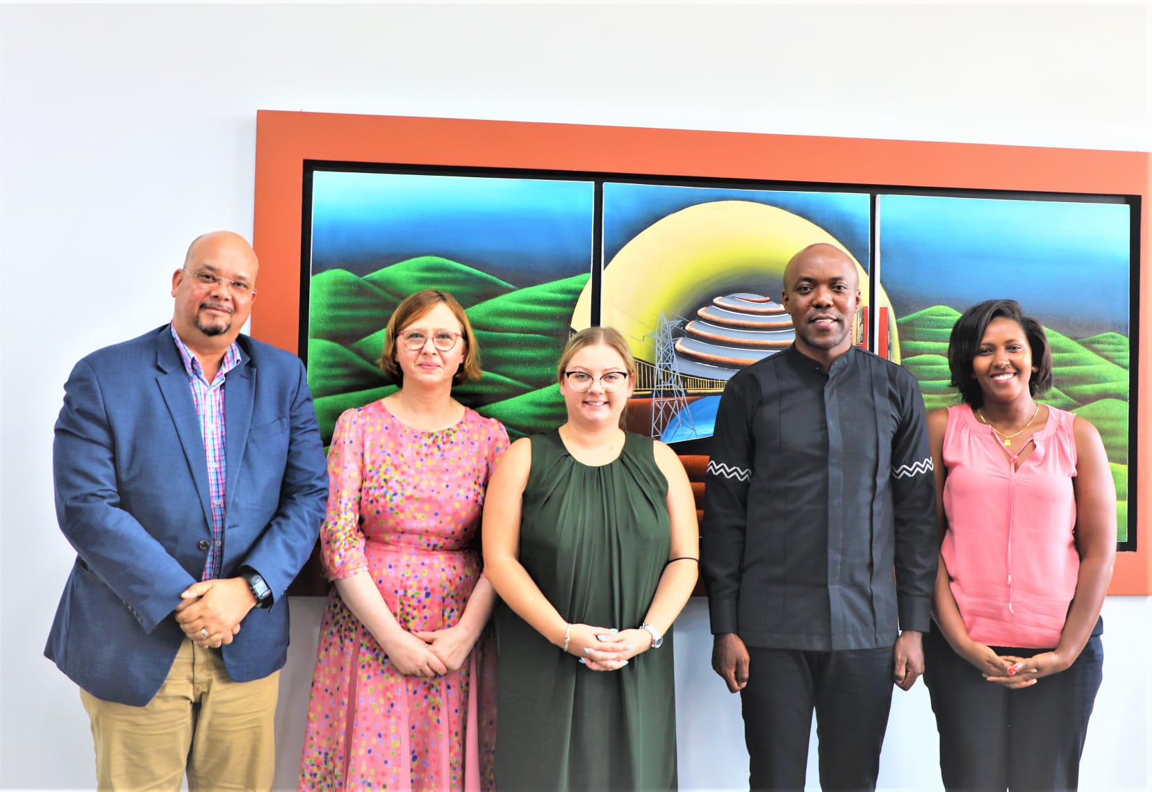 Meeting supporting public school renovation and green energy transition in Kigali